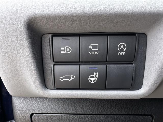 new 2025 Toyota Highlander car, priced at $55,839