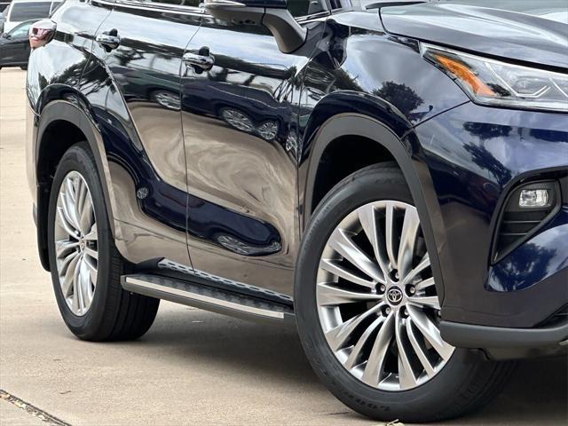 new 2025 Toyota Highlander car, priced at $55,839