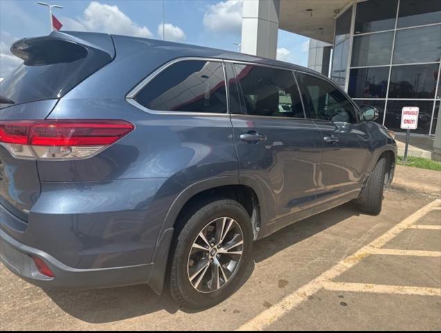 used 2018 Toyota Highlander car, priced at $18,999