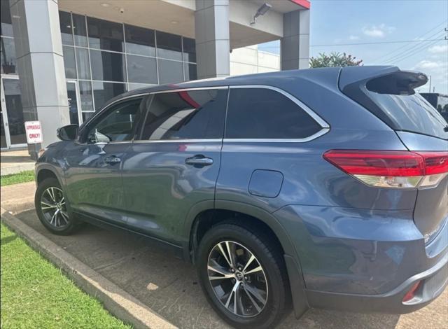 used 2018 Toyota Highlander car, priced at $18,999