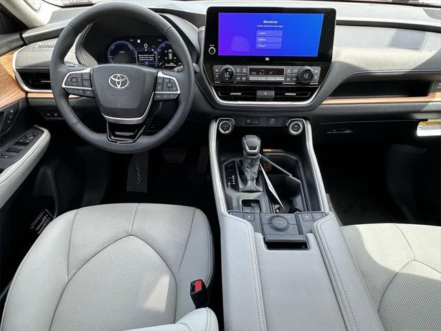 new 2025 Toyota Grand Highlander car, priced at $61,679