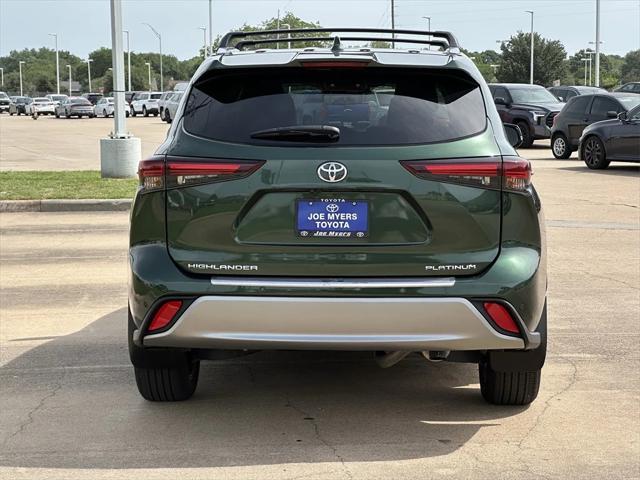used 2024 Toyota Highlander car, priced at $49,999