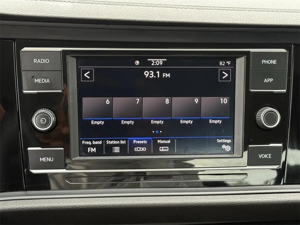 used 2024 Volkswagen Jetta car, priced at $19,691