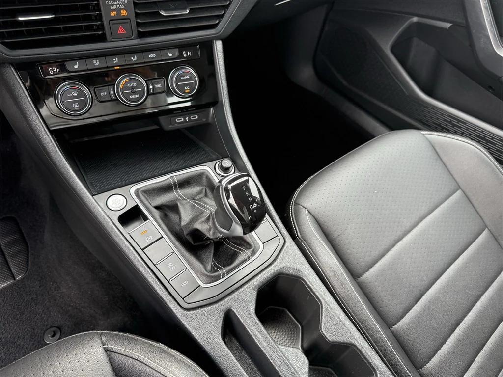 used 2024 Volkswagen Jetta car, priced at $19,691
