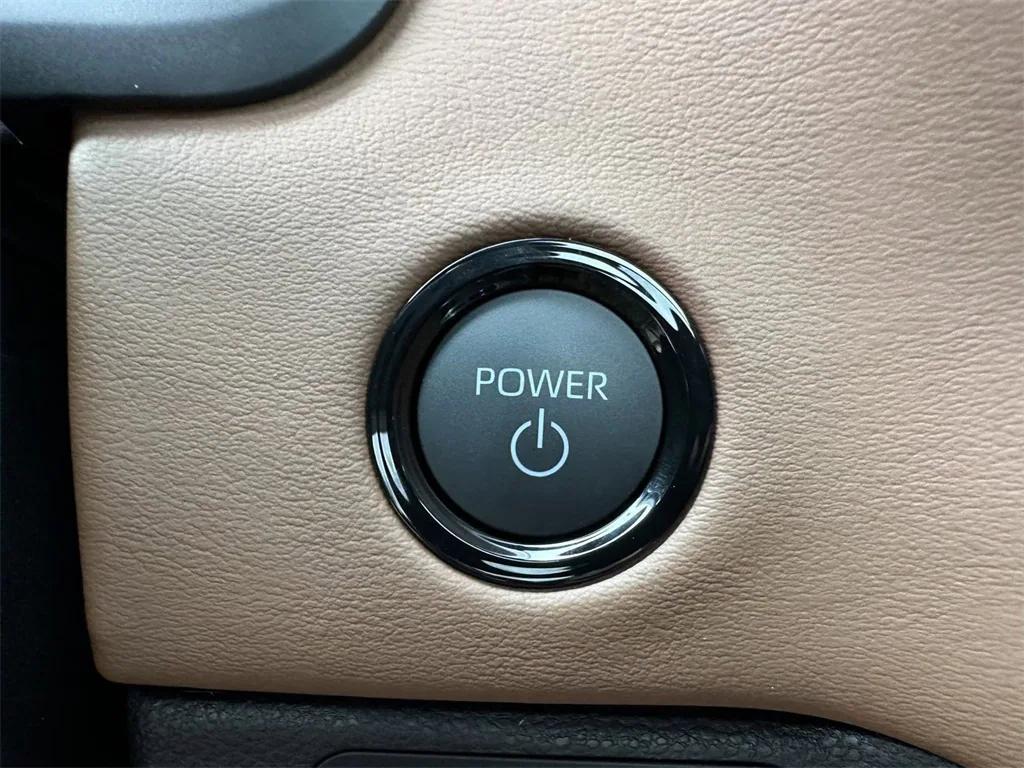 new 2025 Toyota Tundra Hybrid car, priced at $69,818