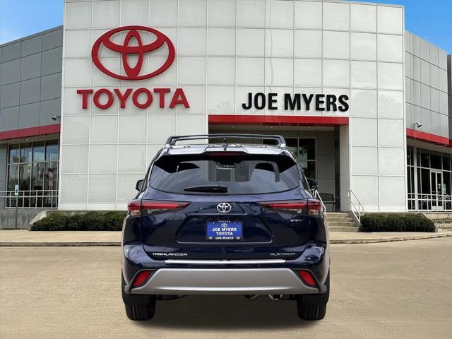 new 2025 Toyota Highlander Hybrid car, priced at $57,589