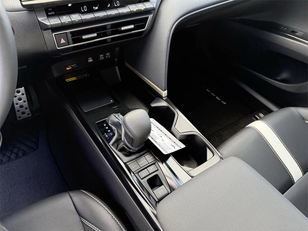 new 2025 Toyota Camry car, priced at $33,684
