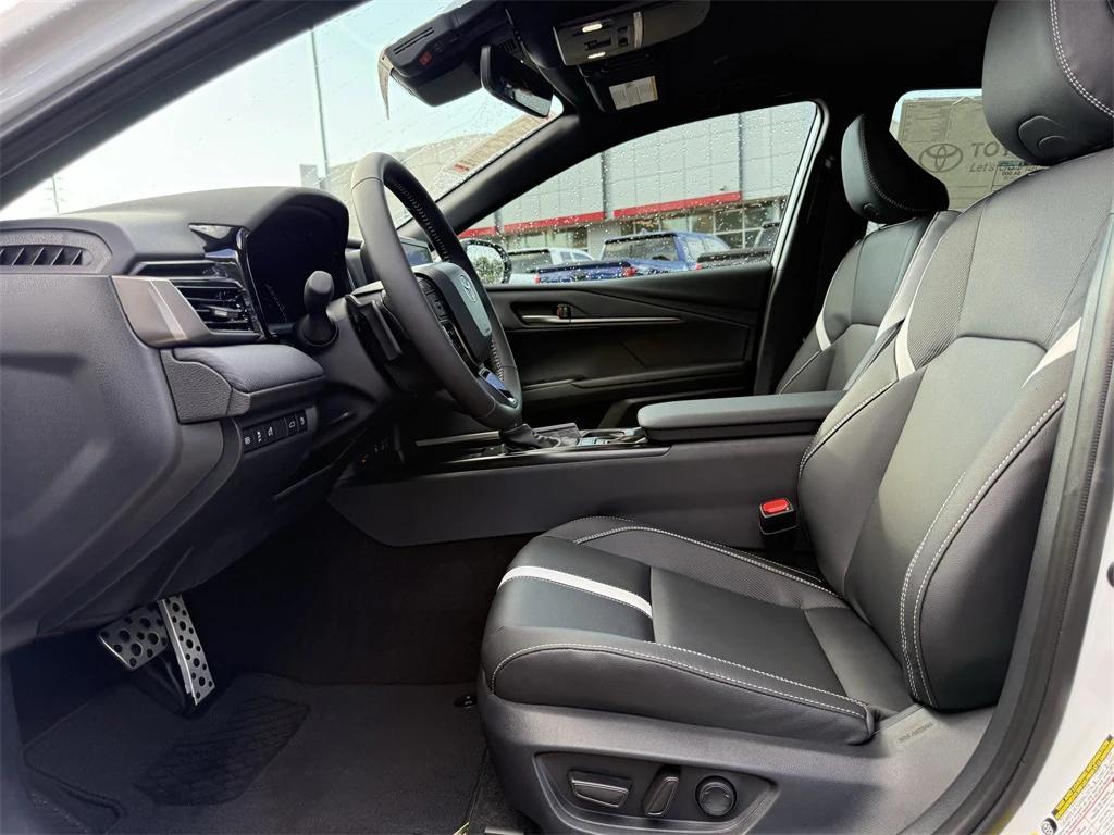 new 2025 Toyota Camry car, priced at $33,684
