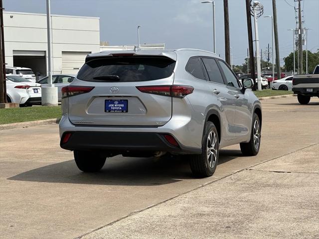 used 2023 Toyota Highlander car, priced at $36,691
