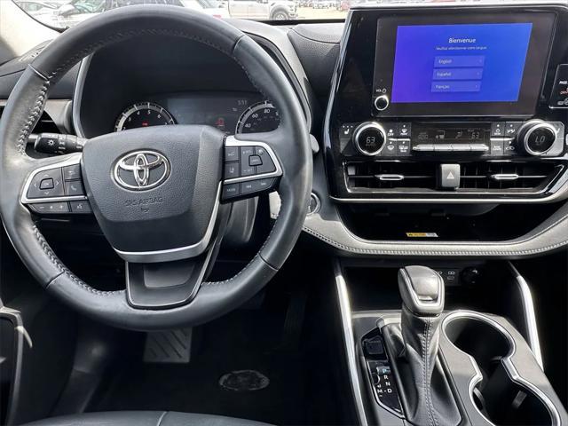 used 2023 Toyota Highlander car, priced at $36,691