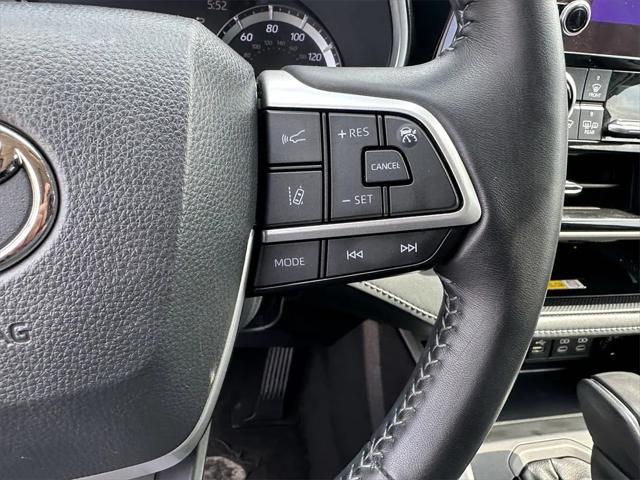 used 2023 Toyota Highlander car, priced at $36,691