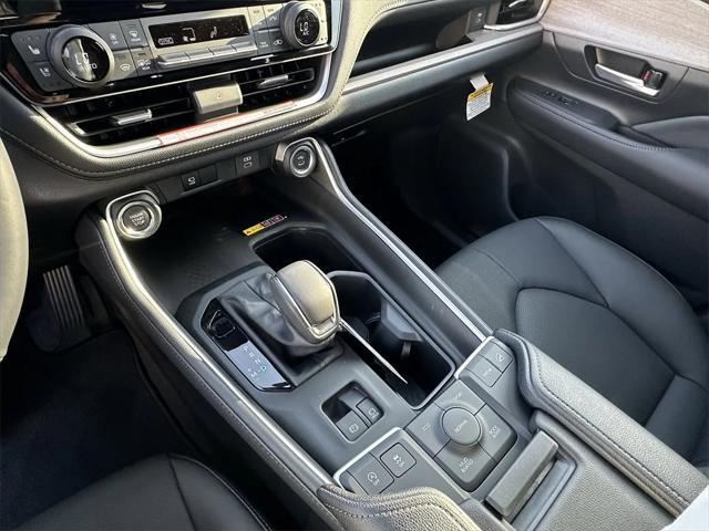 new 2025 Toyota Grand Highlander car, priced at $58,212