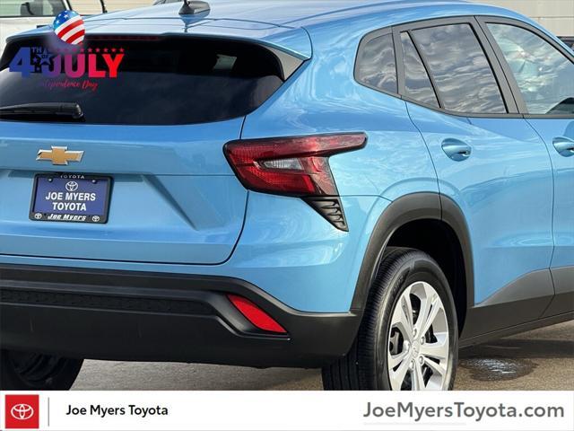 used 2025 Chevrolet Trax car, priced at $20,891