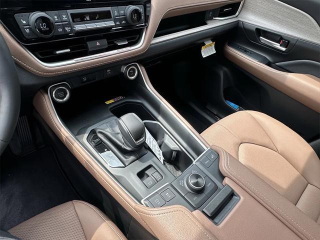 new 2025 Toyota Grand Highlander car, priced at $58,950