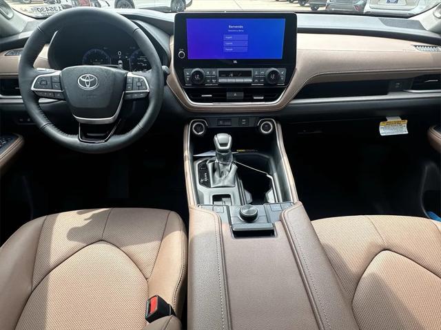 new 2025 Toyota Grand Highlander car, priced at $58,950