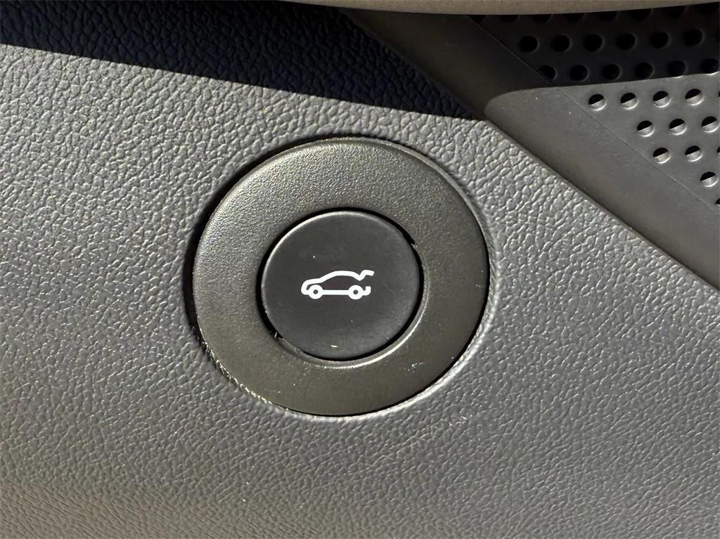 used 2023 Chevrolet Camaro car, priced at $24,891