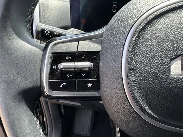 used 2024 Kia Sorento car, priced at $32,455