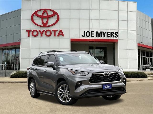 new 2025 Toyota Highlander Hybrid car, priced at $54,887
