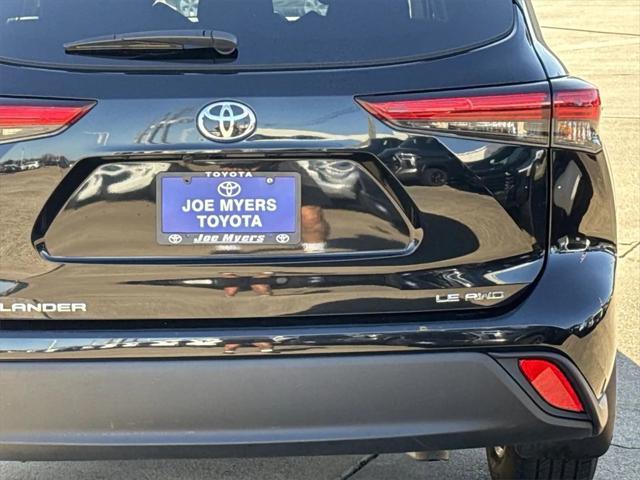 used 2023 Toyota Highlander car, priced at $33,955