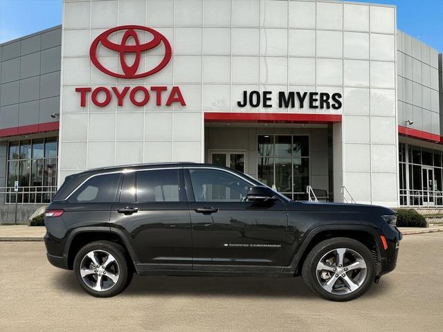 used 2023 Jeep Grand Cherokee car, priced at $30,999