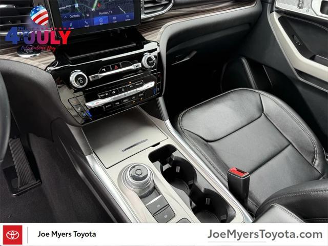 used 2024 Ford Explorer car, priced at $30,491