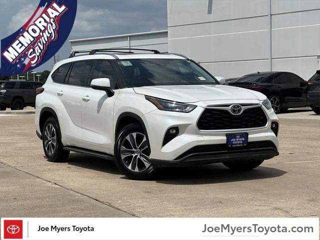 used 2024 Nissan Kicks car, priced at $20,999