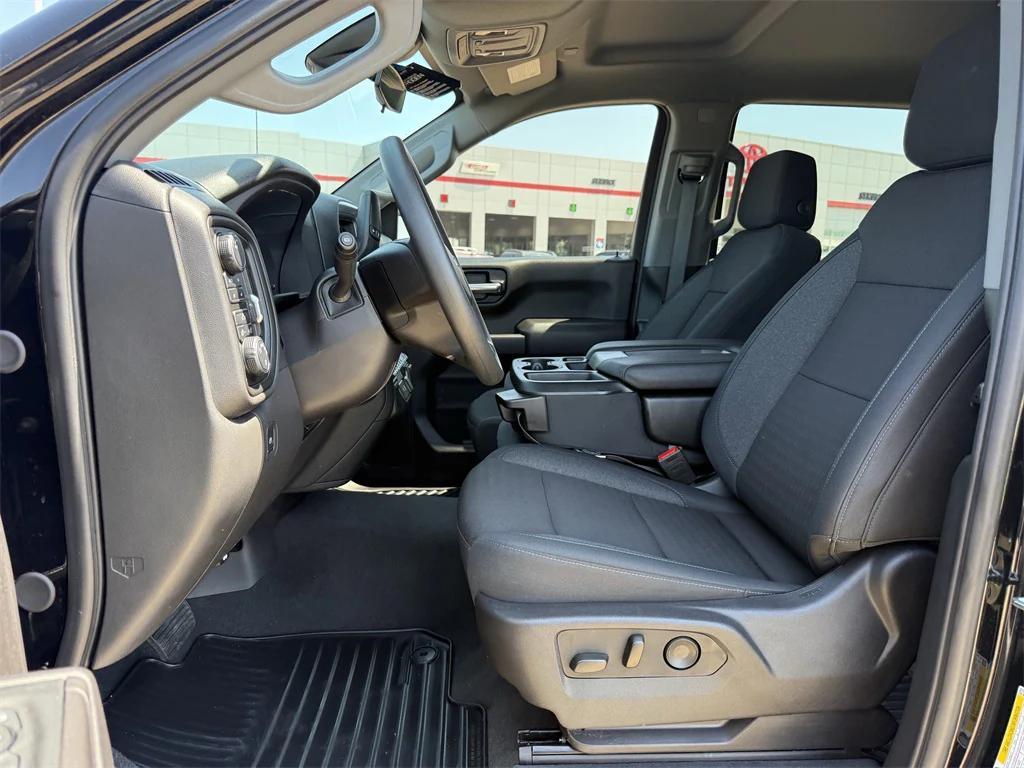 used 2024 Chevrolet Silverado 1500 car, priced at $43,291