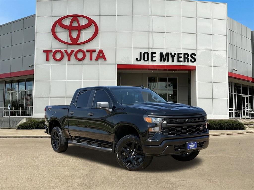 used 2024 Chevrolet Silverado 1500 car, priced at $43,291