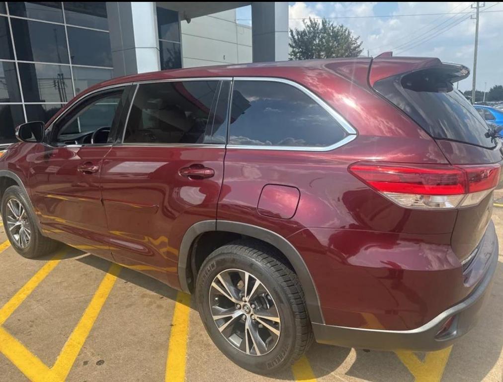 used 2018 Toyota Highlander car, priced at $19,891