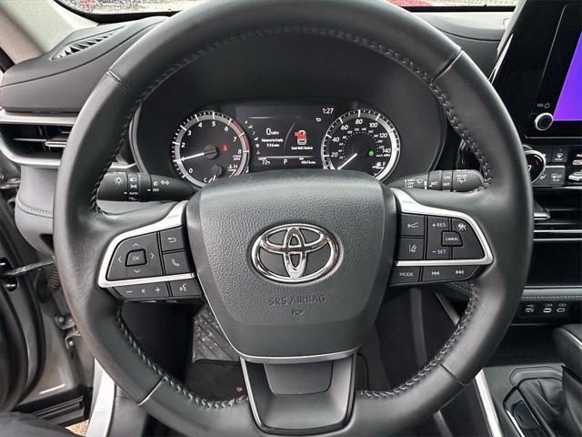 used 2023 Toyota Highlander car, priced at $32,988