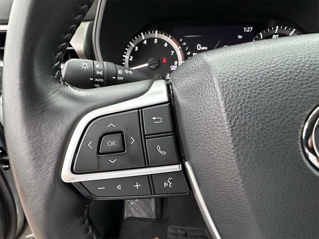 used 2023 Toyota Highlander car, priced at $32,988