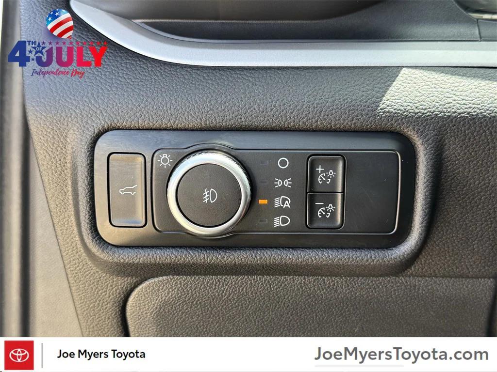 used 2024 Ford Explorer car, priced at $29,891