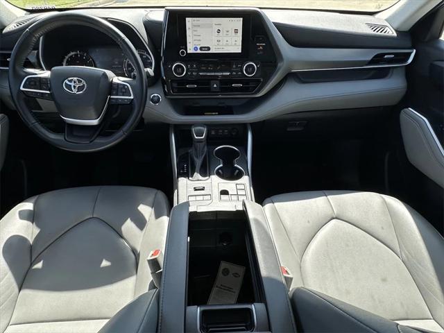 used 2023 Toyota Highlander car, priced at $37,945