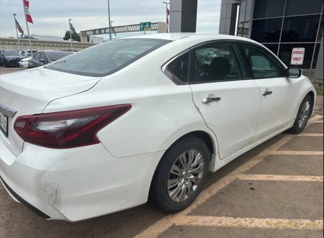 used 2018 Nissan Altima car, priced at $13,999