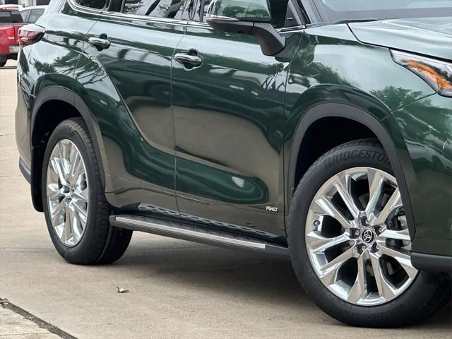 new 2025 Toyota Highlander Hybrid car, priced at $54,887