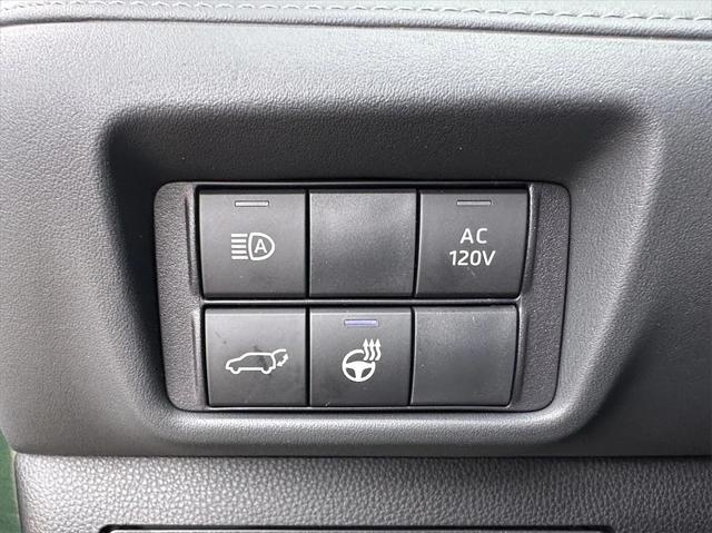 new 2025 Toyota Highlander Hybrid car, priced at $54,887