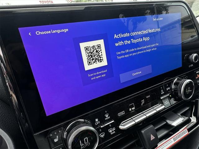 new 2025 Toyota Highlander Hybrid car, priced at $54,887