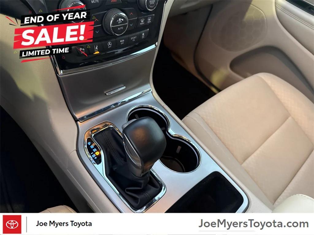 used 2022 Jeep Grand Cherokee car, priced at $20,491