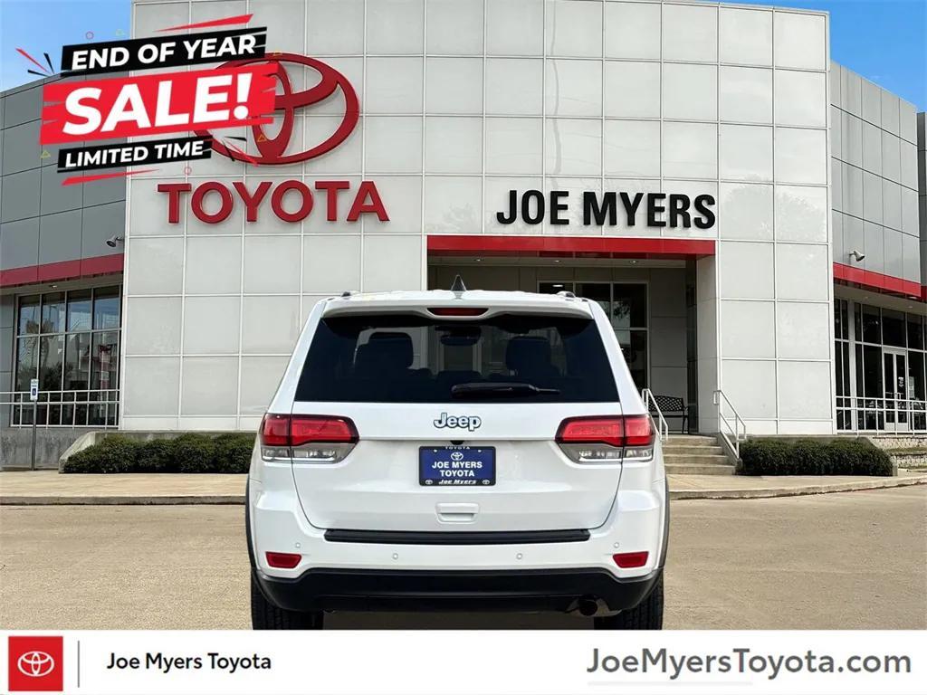 used 2022 Jeep Grand Cherokee car, priced at $20,491