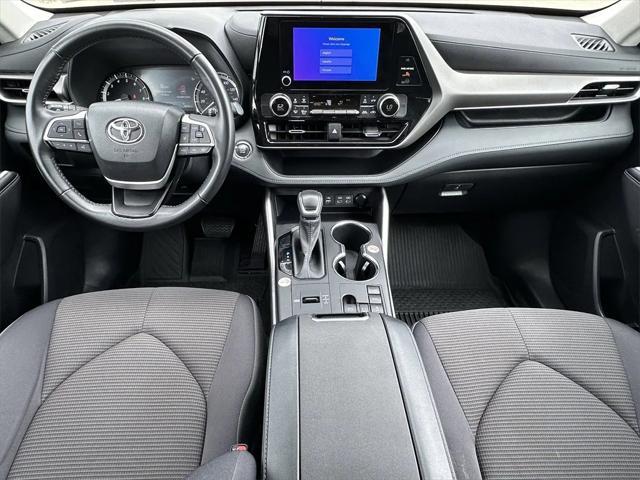 used 2023 Toyota Highlander car, priced at $34,691