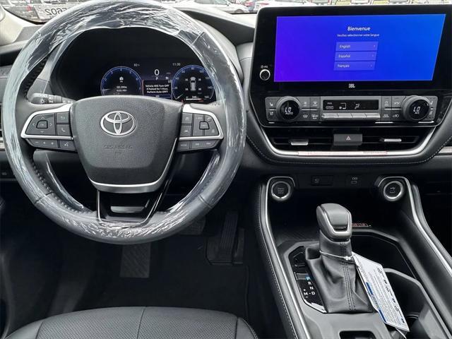 new 2025 Toyota Grand Highlander car, priced at $59,929