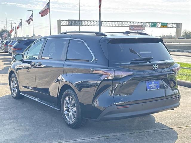 used 2023 Toyota Sienna car, priced at $41,955