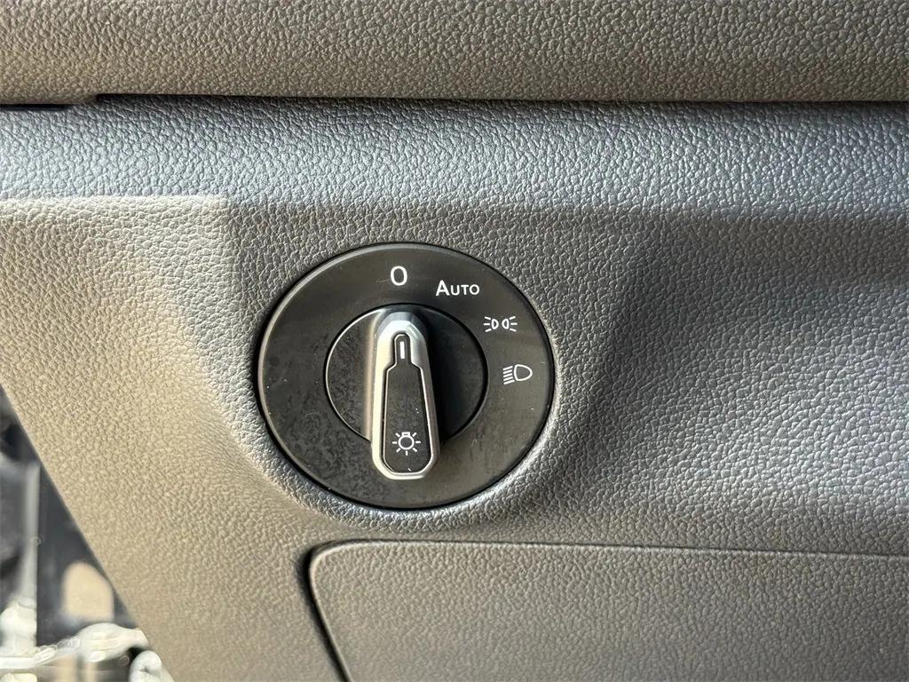 used 2024 Volkswagen Jetta car, priced at $19,891