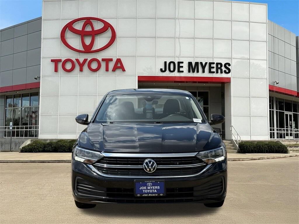 used 2024 Volkswagen Jetta car, priced at $19,891