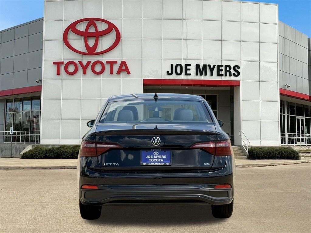 used 2024 Volkswagen Jetta car, priced at $19,891
