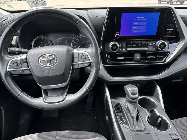 used 2023 Toyota Highlander car, priced at $32,691