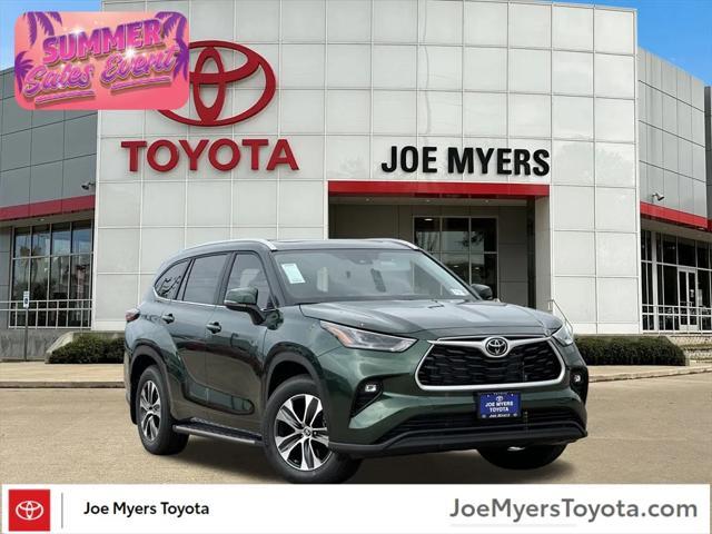 new 2025 Toyota Highlander car, priced at $46,962
