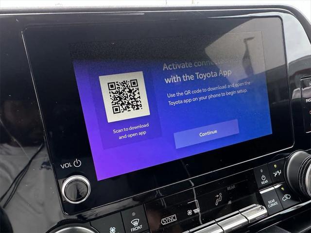new 2025 Toyota Highlander car, priced at $46,962