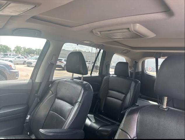used 2016 Honda Pilot car, priced at $18,999