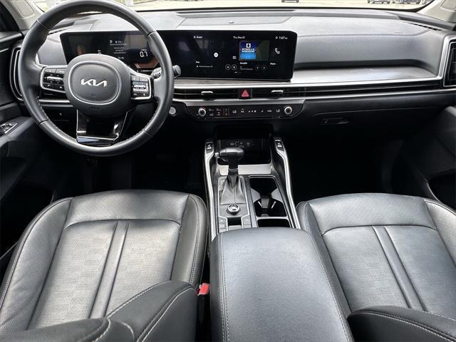used 2024 Kia Sorento car, priced at $29,691